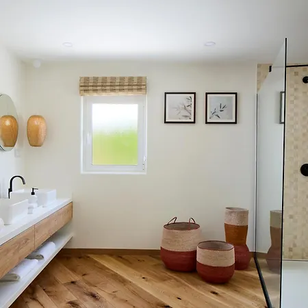 Casa Rosa Dos Ventos וילה גיאה