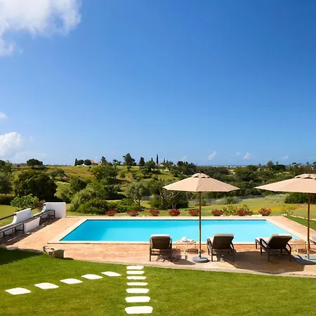 Casa Rosa Dos Ventos * Guia (Faro)