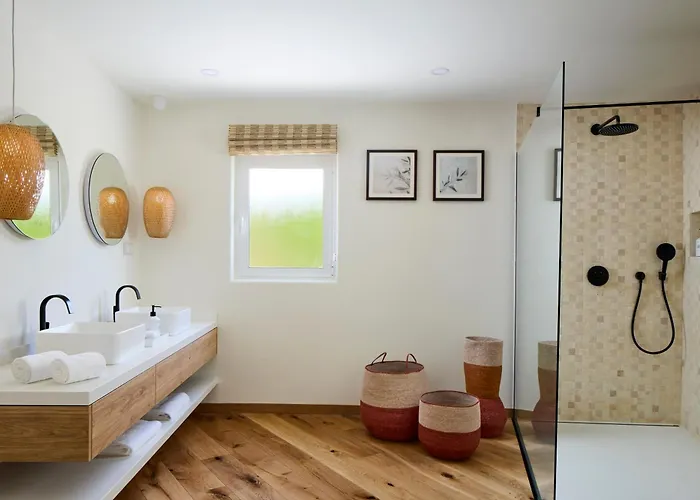 Casa Rosa Dos Ventos Villa Guia (Faro)